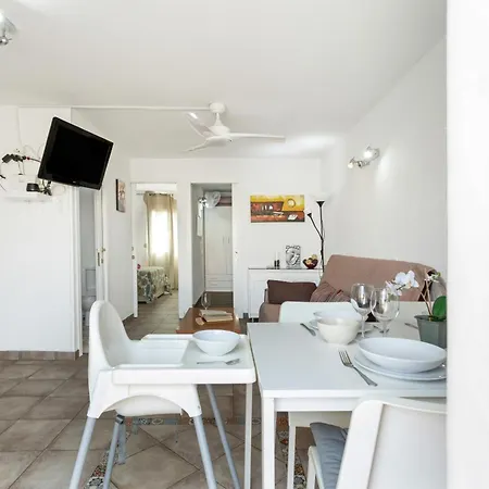 Appartement A-32 Arenas *