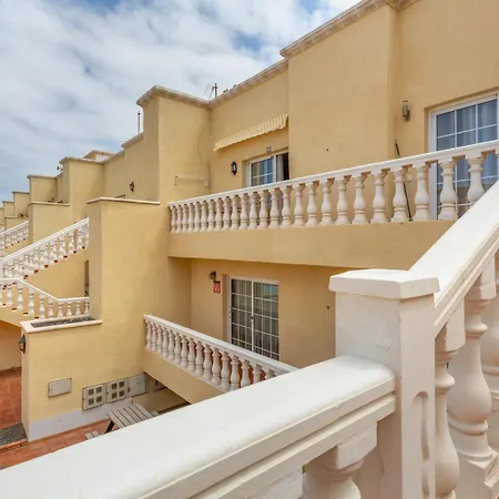 A-32 Arenas Apartment